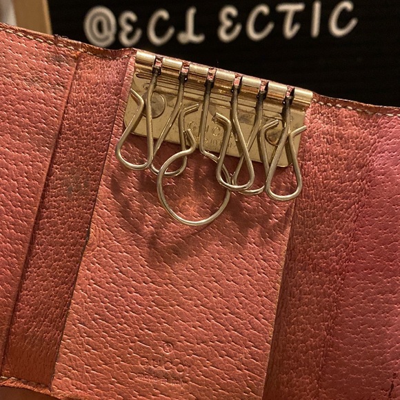 Gucci GG Monogram Canvas Key Holder-Repainted - Picture 6 of 9